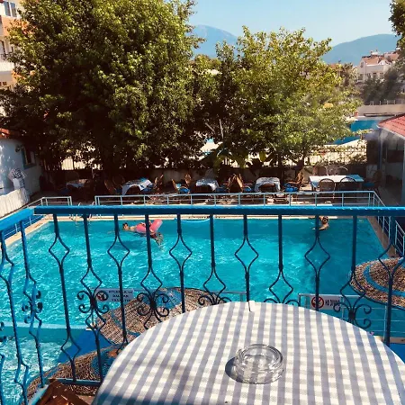 Apart Otel Dove 2*